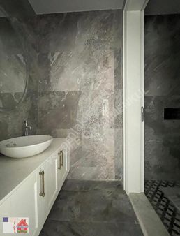 Yenişafak 3.5+1 Kapalı Havuzlu Daire 210m2