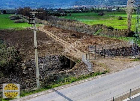 Bülent Ateşci'den Güzelhisar Yolunda Yola Sıfır 3450 M2 Tarla