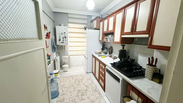 İncirli Mah Cadde Üzerinde 3+1 Katta Full Yapılı Satılık Daire