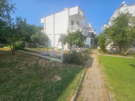 Söke Emlak Ofisisınden Guzelçamlıda Satılık Mustakıl Yazlık