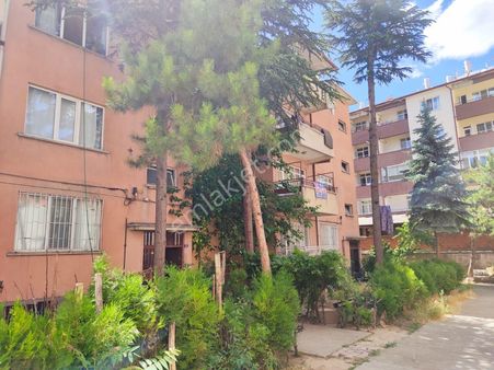 Beyşehir Evsat Mahallesinde Şehir Merkezinde Satılık Daire