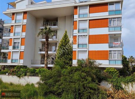 Satılık Konyaaltı Liman Mahallesinde Denize Yakın Arakat 2+1 ..