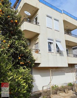 Konyaltı Bahtılı Mah 4000 M2 Arsa Üç Katlı Evle Birlikte Satılık