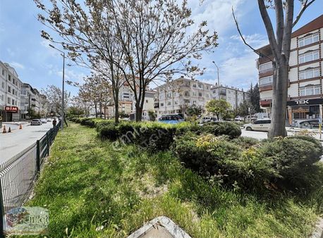 Piyade Mah . 1544 . Cadde Cepheli Daire