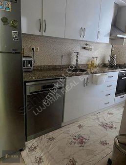 Karadeniz Mah. Venezia Ya 200 Metre Mesafede 2+1 Yüksek Giriş