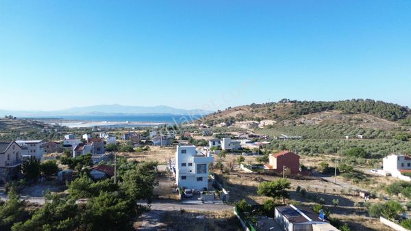 Turyap'tan Çandarlı'da Denize Yakın Satılık Villa İmarlı Arsa