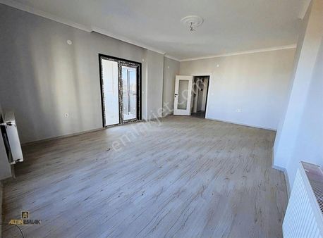 Altın Emlak Kaşüstünde 4+1 Satılık Daire