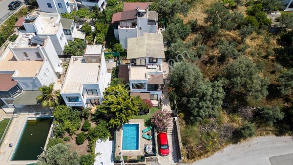 Bodrum Turgutreis Satılık 4+1 Tam Müstakil Özel Havuzlu Villa