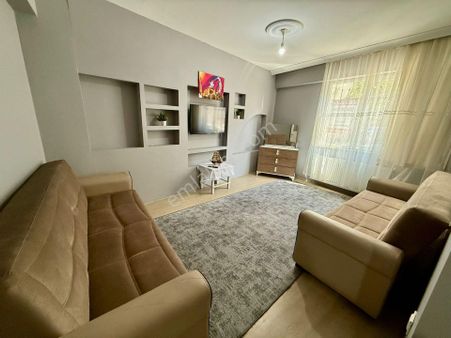 Hıdır Ağa Mahallesinde Satılık Eşyalı 1+1 Daire