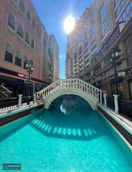 Venezia'da En Uygun Şehir Cephe Balkonlu Boş 2+1 Satılık Daire