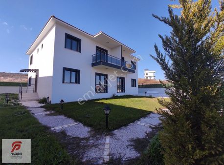 Murat Aydoğmuş'tan Menemen-maltepe'de Satılık Dubleks Villa