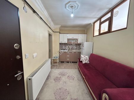 Şehrin Kalbinde Taşınmaya Hazır Full Eşyalı 1+1 Aidat İnternet Dahil