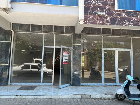 Ödemiş Cumhuriyet Mahallesi’nde Satılık Dükkan