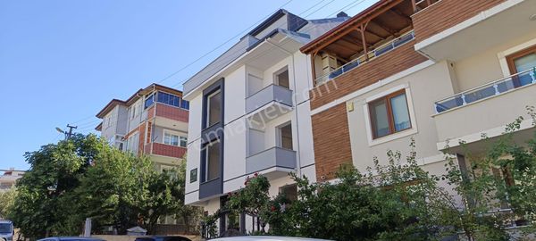 Kocaeli Derincede Satılık 2+1 Daire