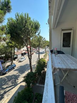 Altınkumun Tam Merkezinde Ana Cadde Üzeri Ön Cephe 3+1 Dublex