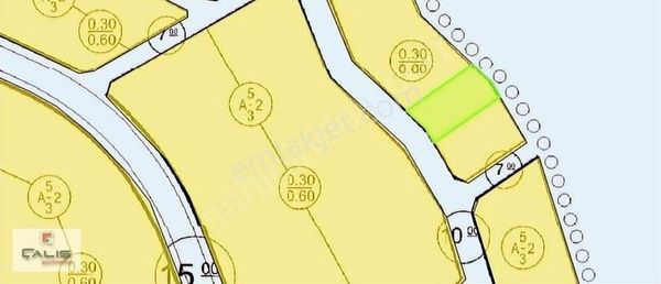 Güneşli'de 487 M2 2 Kat Müsadeli Temiz Villa Parseli
