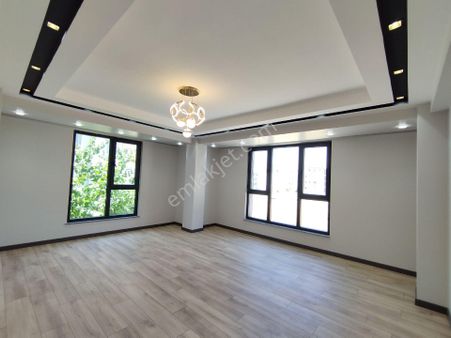 Pi Emlak'tan3+1 Batıkent Sınırı Ferah Daire