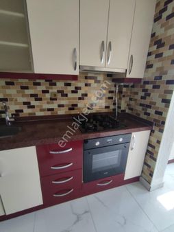 Büşra Gayrimenkulden Satılık Daire 3+1 Kat 2 Doğalgazlı Kombili 127m2 Masrafsız