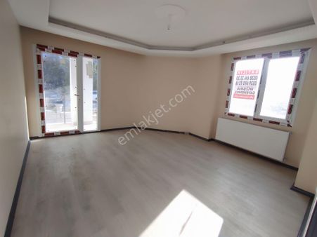 Büşra Gayrimenkulden Satılık Dublex Daire Sıfır 250m2 4+1 Mutfak 2 Banyo 2 Geniş Teraslı