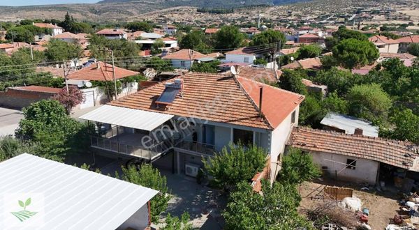 İzmir Bergama Göçbeyli Satılık 455 M2 Müstakil Ev