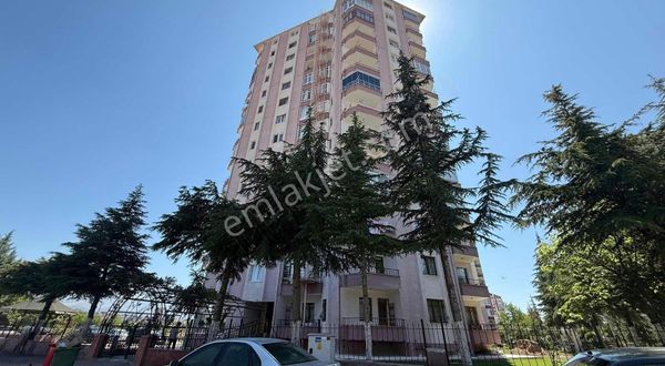 Emlak Ofisimden / Sümer'de 3+1 Yapılı Daire