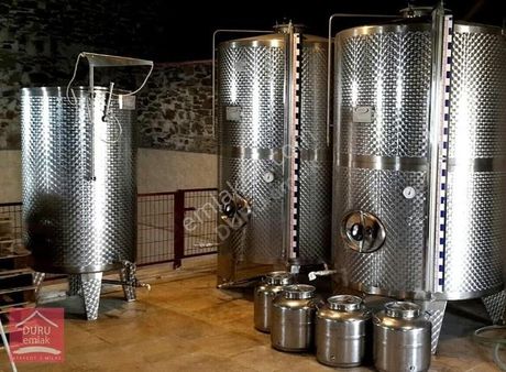 Manisa'da Ödüllü Zeytinyağı Tesisi Ve 200 Dönüm Arazisi