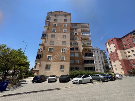 Erkilet Camikebir Mah Ara Kat 3+1 Daire Fırsatı