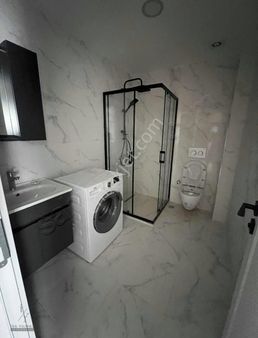 İsa Yılmaz'dan Sıfır Bina Sıfır Daire Merkezde 60m Daire