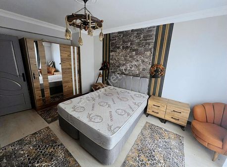 İsa Yılmaz'dan 2+1 Arakat Ful Eşyalı 70m Daire Özel Tasarım