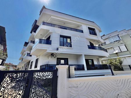 ▓zeytinli Gayrimenkul'den Denize50mt Ultralüx Tasarım Sıfır 2+1 Satılık Daire