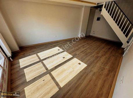 Golden Homes^tan Üsküdar Merkezde Marmaraya 3 Dk 4+1 Dublex