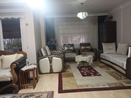 Güzelyalı Yalı Mahallesi Atatürk Caddesi Üzerinde Zeminden Asansörlü 2+1 Ferah Daire