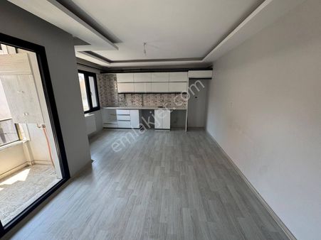 Turgutlu Kiralık Subaşı Mah 85m2 2+1 Oda 2. Kat Asansörlü Doğalgazlı Balkonlu Daire