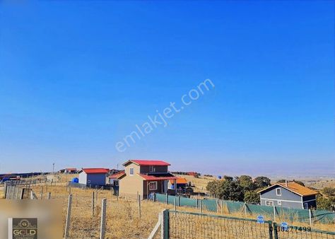 Kadastro Yoluna Cepheli 400 Metre Telli Kapılı Manzaralı Bahçe