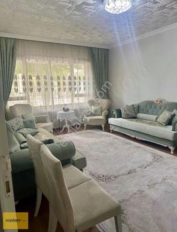 Konsey'den Cadde Üzerinde Satılık 4+1 Daire