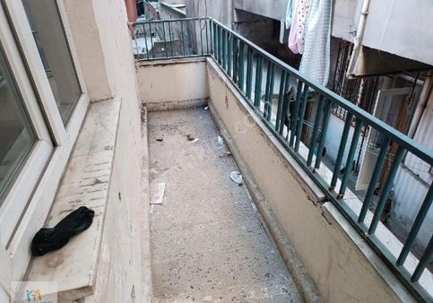 Kiralık 1.kat Yenimah Yürüyüş Yolunda D.gaz Yok Balkonlu Daire