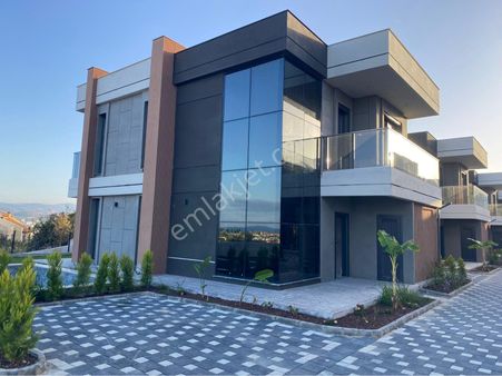 Karaova’da Özel Havuzlu Müstakil 4+1 Villa