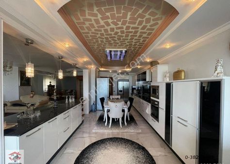 Göl Manzaralı 6+1 Ultra Lüks Geniş Daire