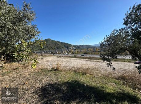 Uğur Gayrimenkul'den Kurtul'da Ticari İmarlı Satılık Arsa