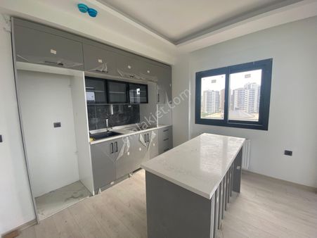 Dream Home’dan 75.yıl’mah. 2+1 Havuzlu’ Doğalgazlı ‘ Çift Banyolu Satılık Daire