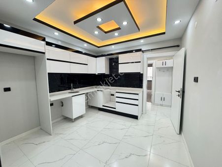 ---ak & Emlak--- Gündüz Ökçün Arkası-ebeveyn Banyolu Şık 2+1