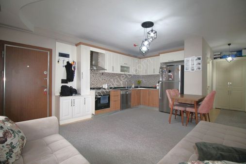 Retro’dan Merkez Mah’de Site İçi Havuzlu Masrafsız 3+1