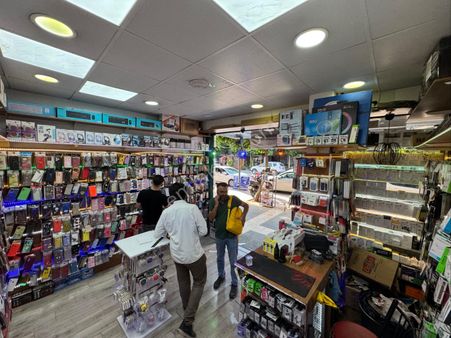 Cemalpaşa-toros Caddesi Üzeri-zemin Kat-satılık İş Yeri