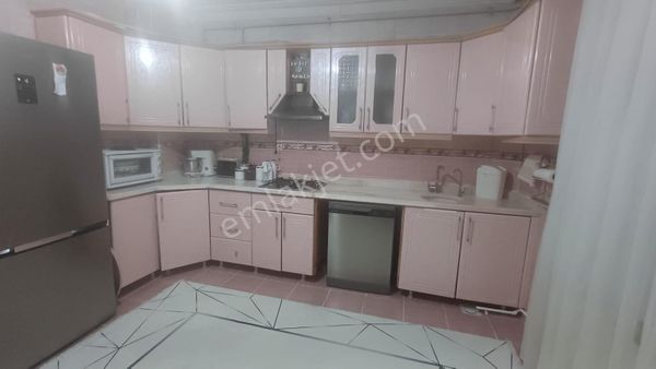 Şehrin İncisi İmamhatip Caddesi'nde Satılık Daire - Kule Emlak