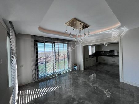 Four Land'den Mardin Yolu Üzerinde Satılık Triplex Lüx Villa