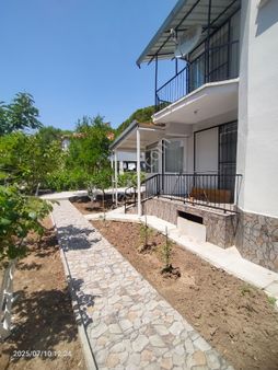 Saadet Korkmaz Emlak'tan Sahile 250 Metre Satılık 2+1 İkiz Nizam Villa