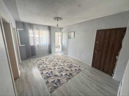 Otuzbeş'ten Kelepir Satılık 3 Katlı Binabornova Çamkule'de