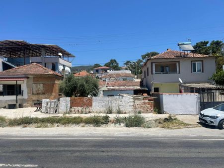 Selçuk Çamlık Aydın Yolu Üzerinde Kaçırılmayacak Fırsat Müsatkil 2 Ev