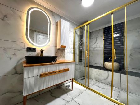 Yiğit'ten İkizçayda 3+1 Hamam Konseptli Ön Cephe Arakat Daire