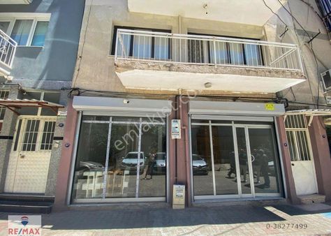 İzmir Tepekule Mahallesinde Satılık İşyeri